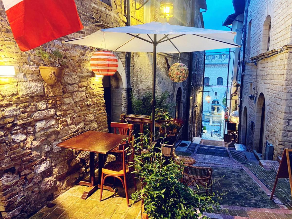 Hotel La Fortezza Asyż Zewnętrze zdjęcie