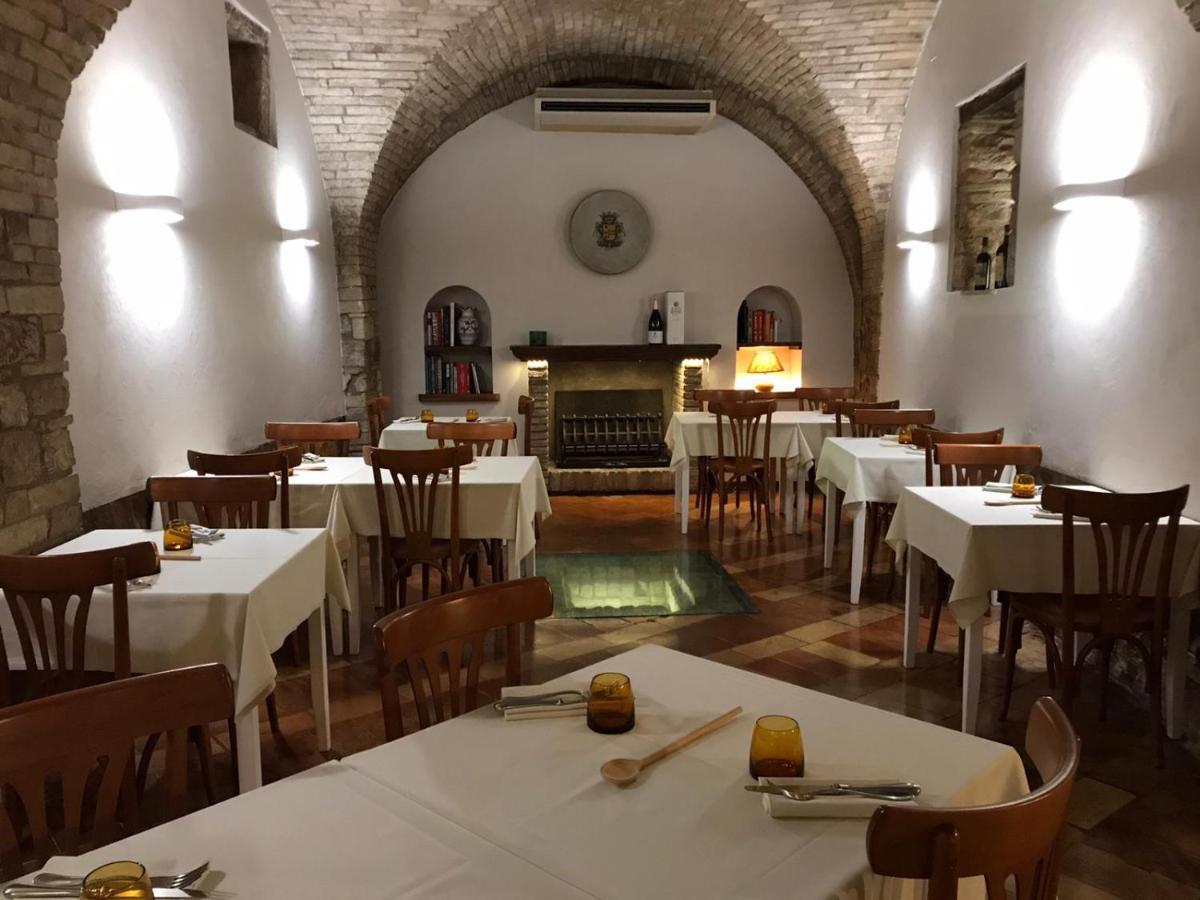 Hotel La Fortezza Asyż Zewnętrze zdjęcie