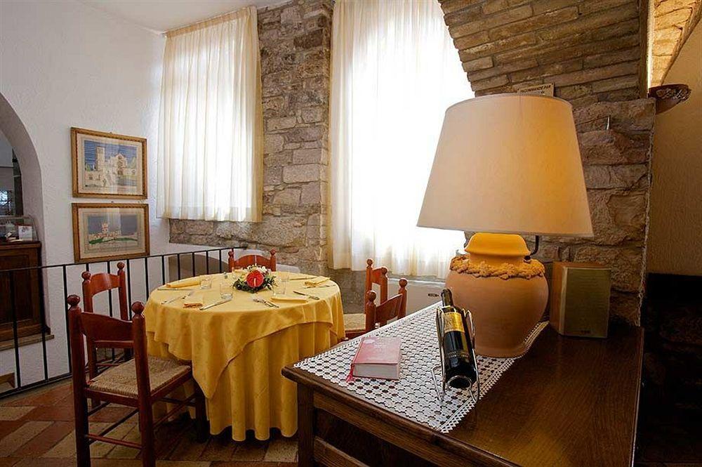 Hotel La Fortezza Asyż Zewnętrze zdjęcie